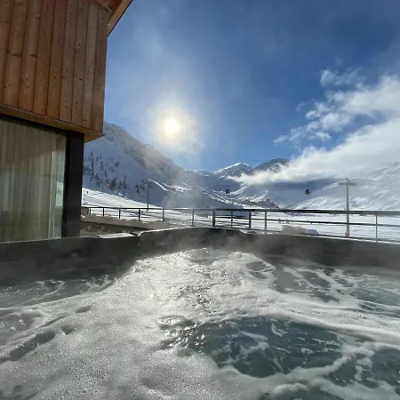 Luxueux Avec Et Jacuzzi Au Pied Des Pistes A - Fr-1-641-1 Lejlighed *