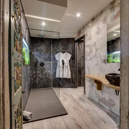 Luxueux Avec Et Jacuzzi Au Pied Des Pistes A - Fr-1-641-1 *